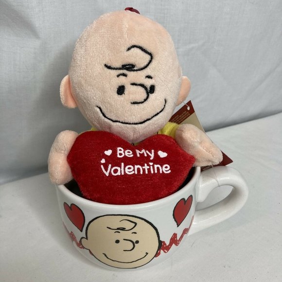 Dan Dee Other - Peanuts Plush Charlie Brown Mug Be My Valentine